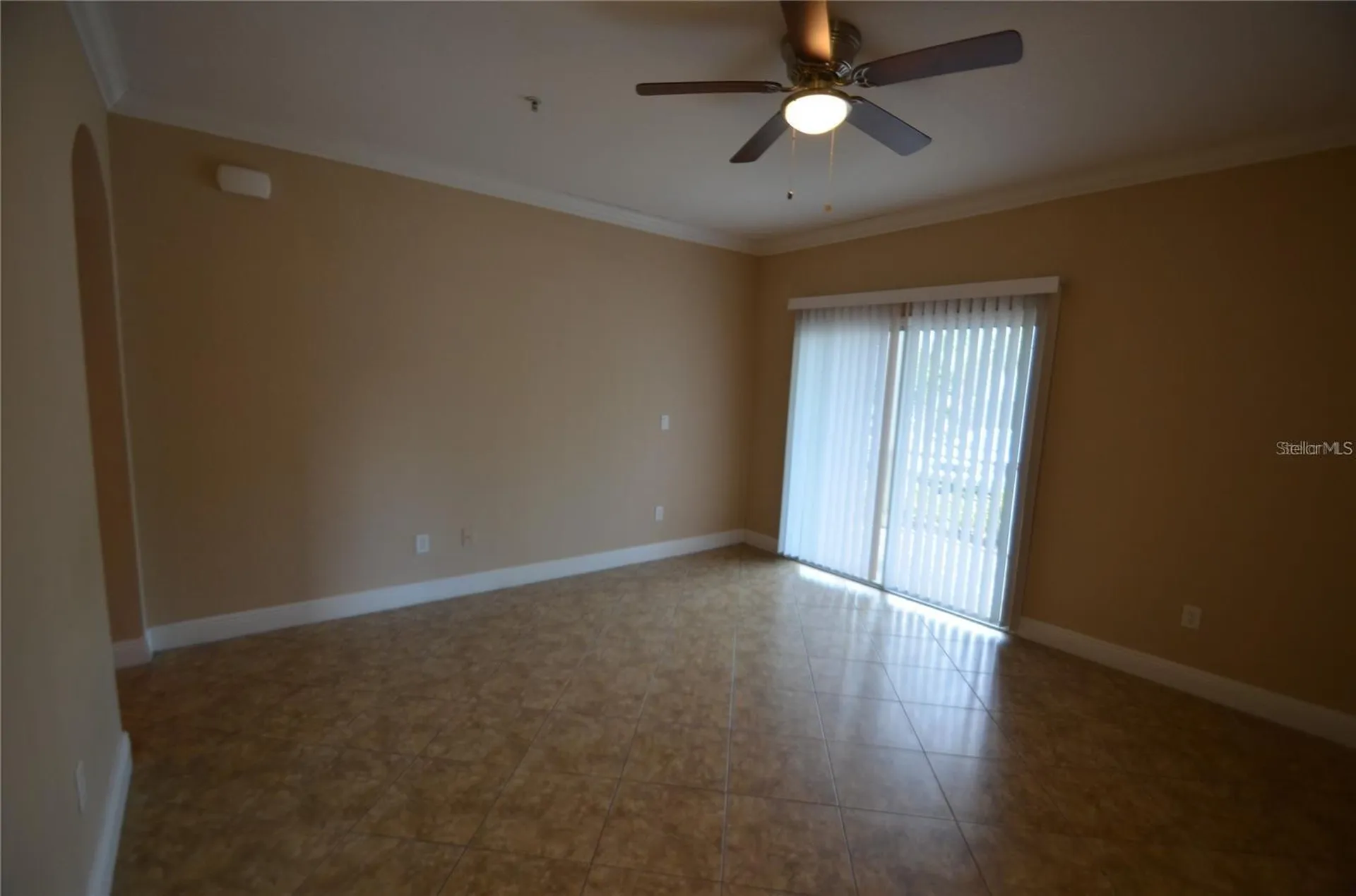 3725 S Lake Orlando Parkway Orlando FL 32808