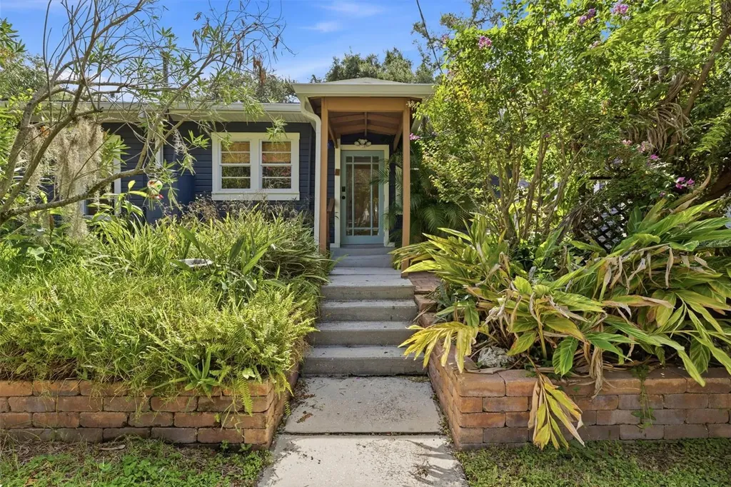 236 W North Street Tampa FL 33604
