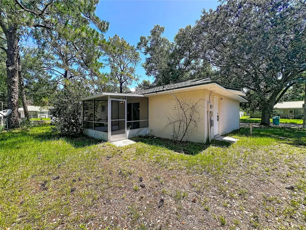 4510 Three Lakes Circle Orlando FL 32808