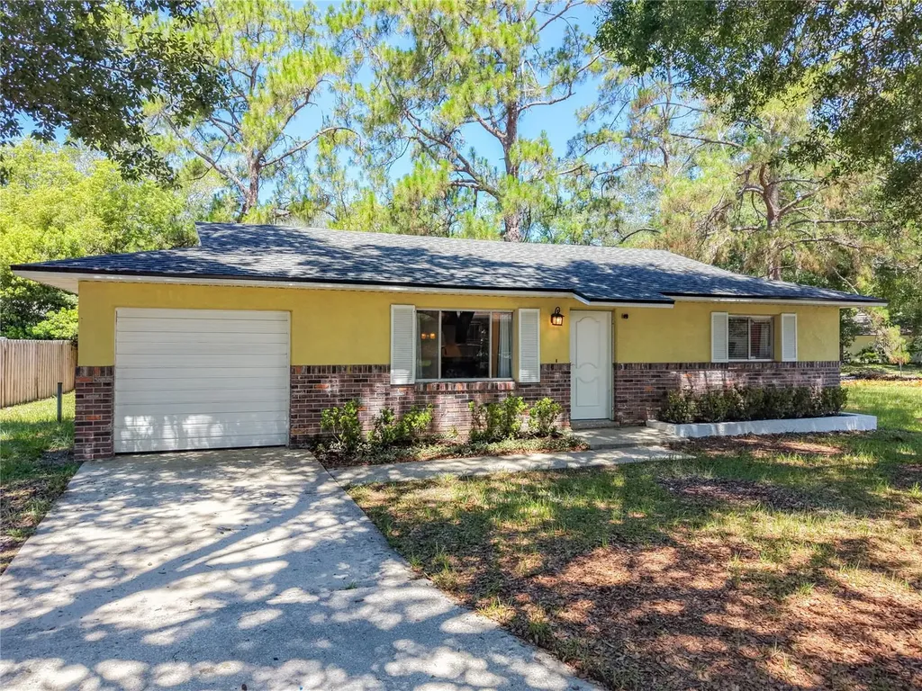 4510 Three Lakes Circle Orlando FL 32808