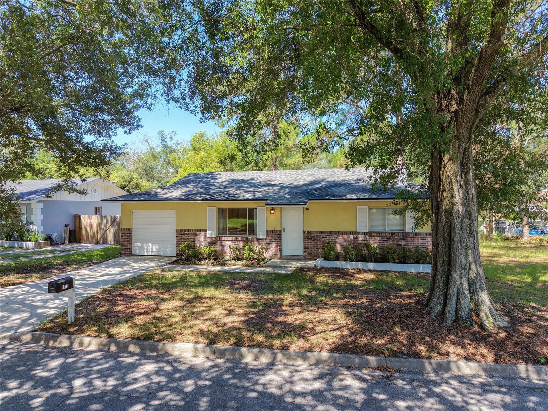 4510 Three Lakes Circle Orlando FL 32808