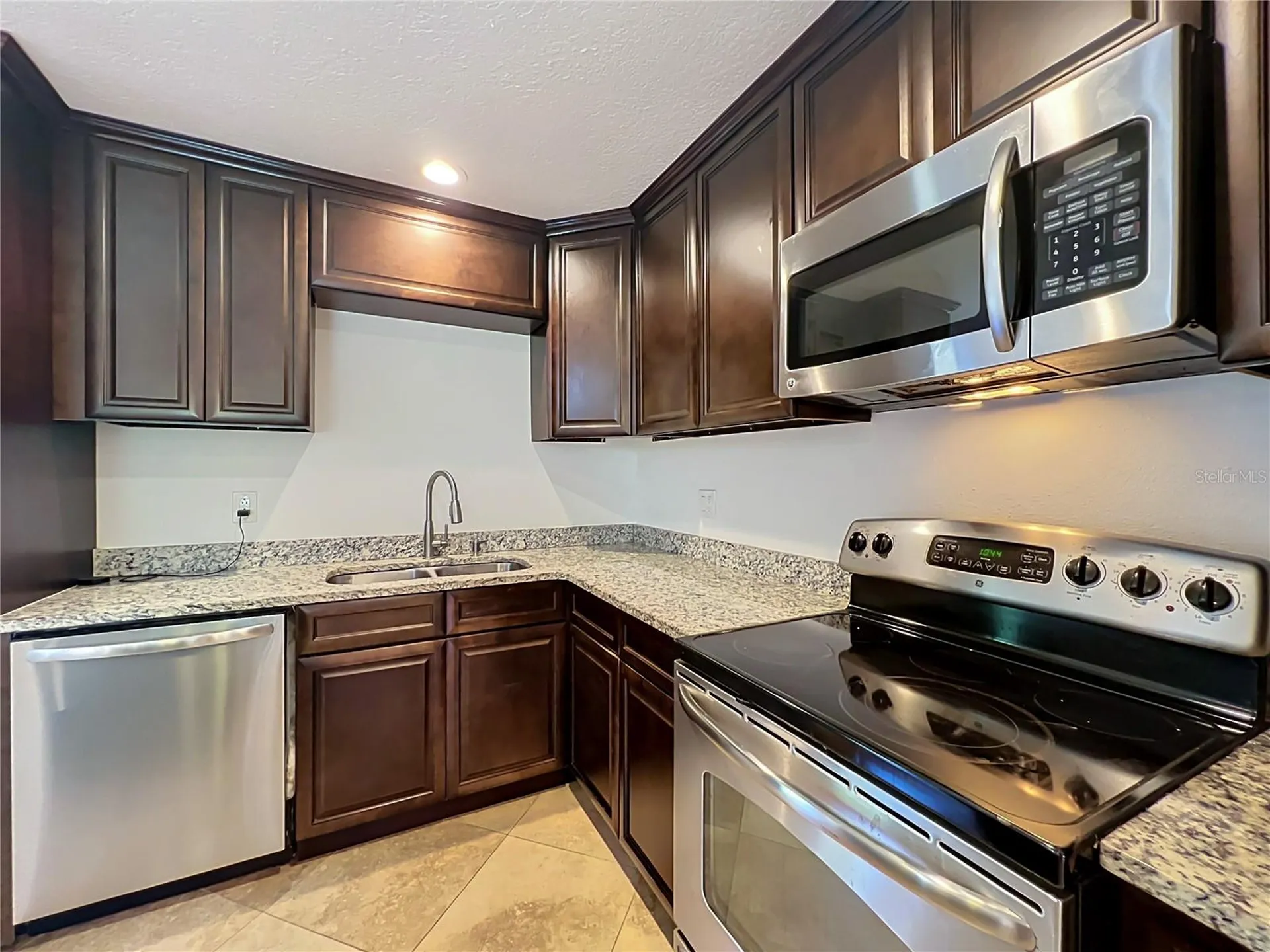 4510 Three Lakes Circle Orlando FL 32808