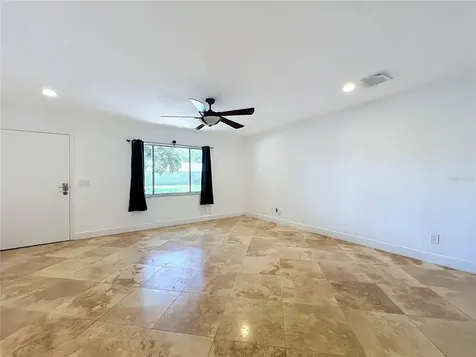 4510 Three Lakes Circle Orlando FL 32808