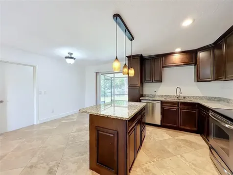 4510 Three Lakes Circle Orlando FL 32808
