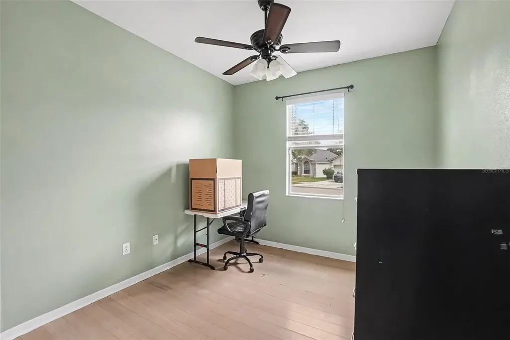 2130 Roanoke Springs Drive Ruskin FL 33570