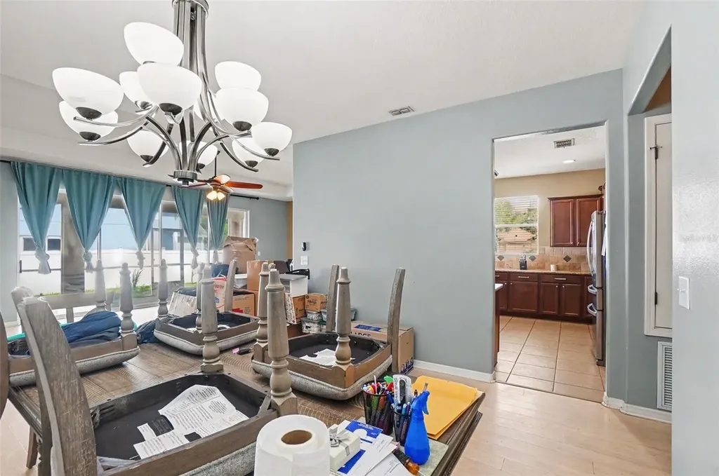 2130 Roanoke Springs Drive Ruskin FL 33570