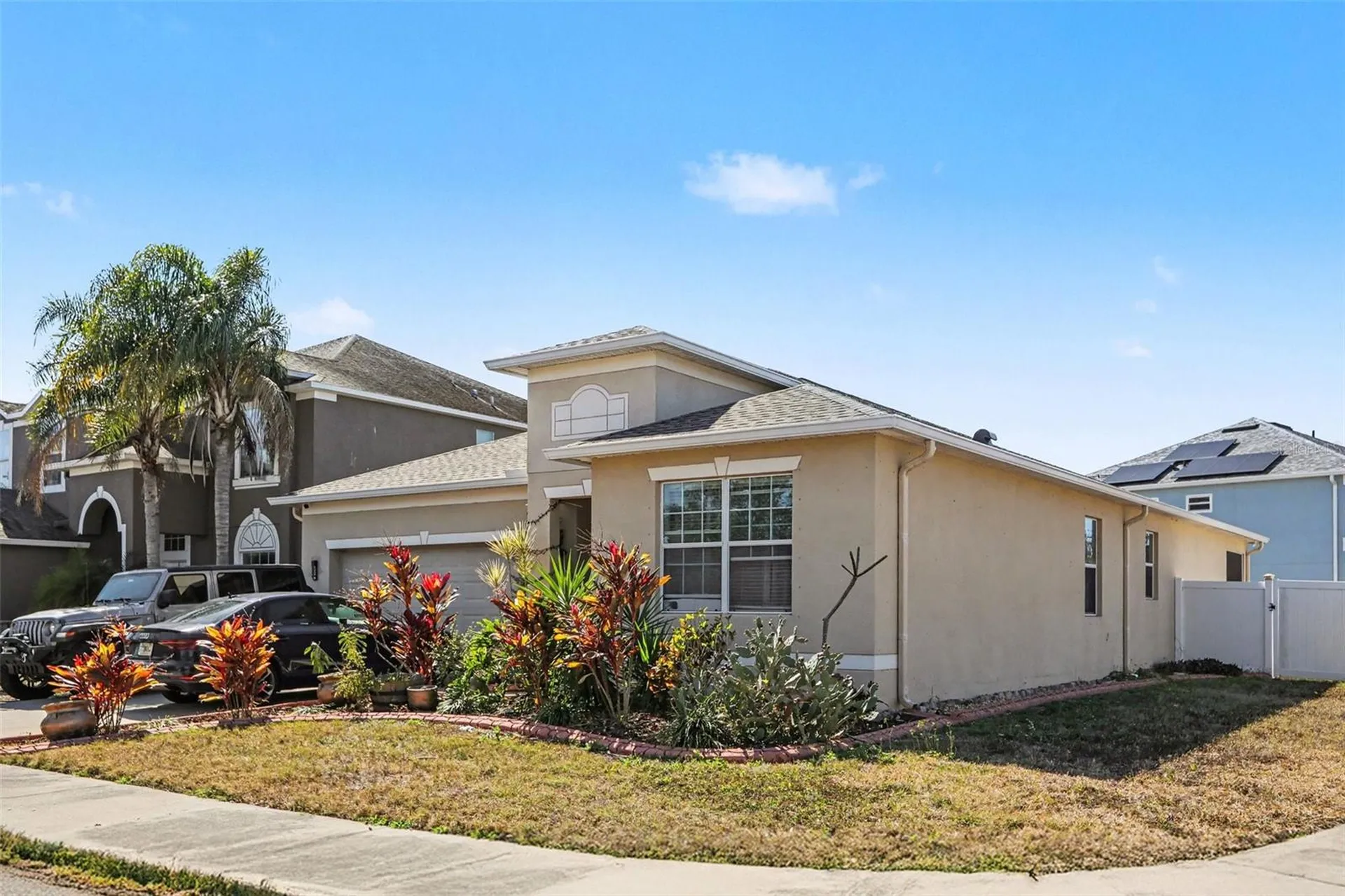 2130 Roanoke Springs Drive Ruskin FL 33570