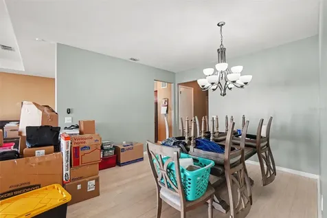 2130 Roanoke Springs Drive Ruskin FL 33570