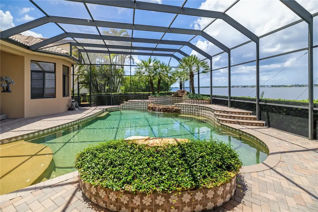 3803 Hawk Island Drive Bradenton FL 34208