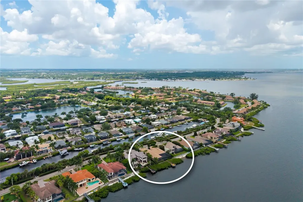 3803 Hawk Island Drive Bradenton FL 34208