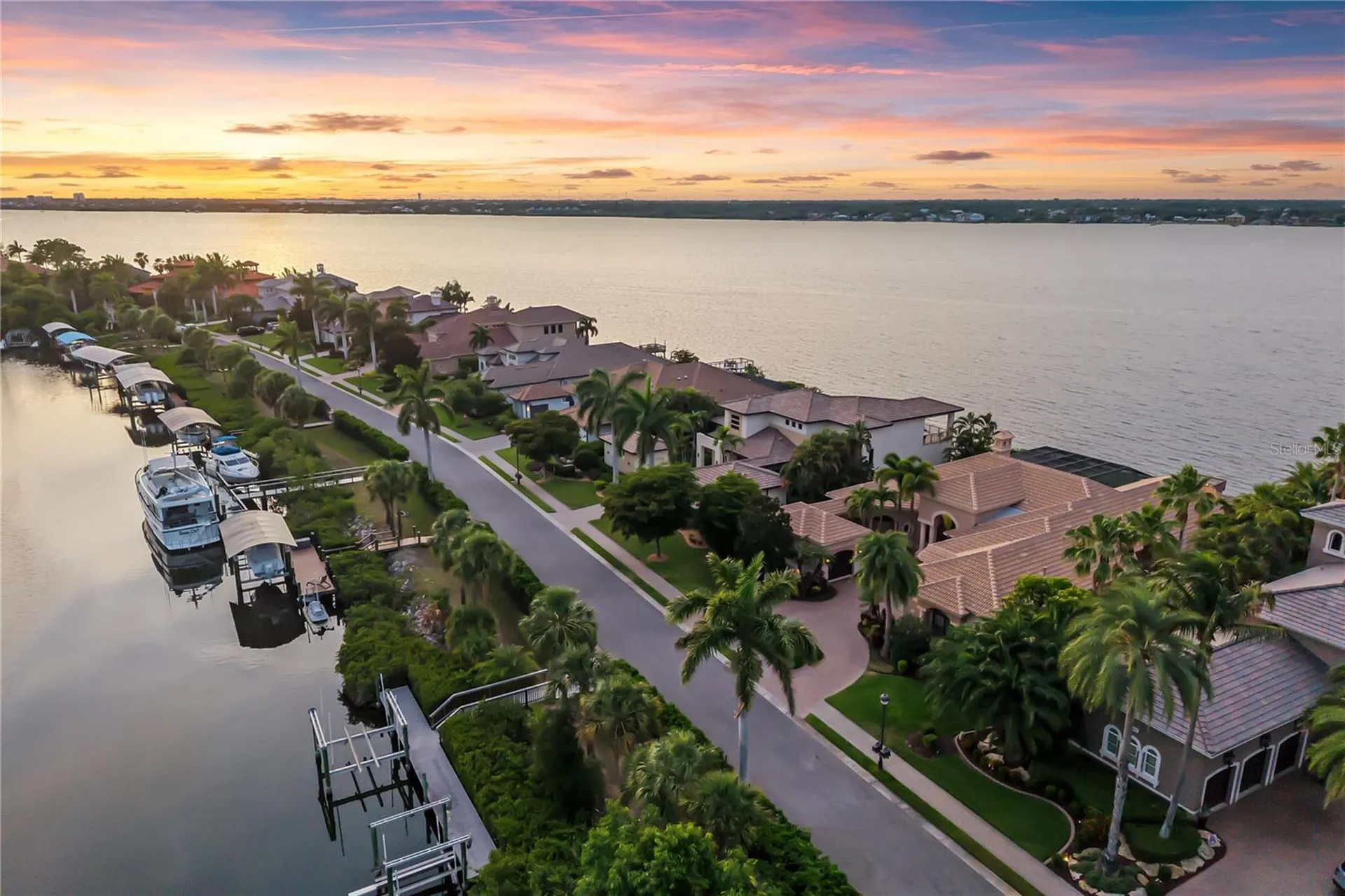 3803 Hawk Island Drive Bradenton FL 34208