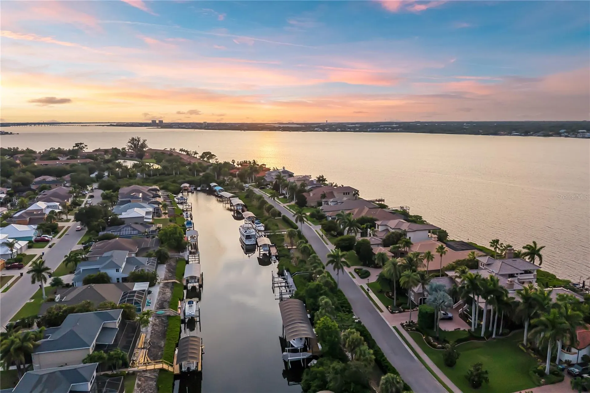 3803 Hawk Island Drive Bradenton FL 34208