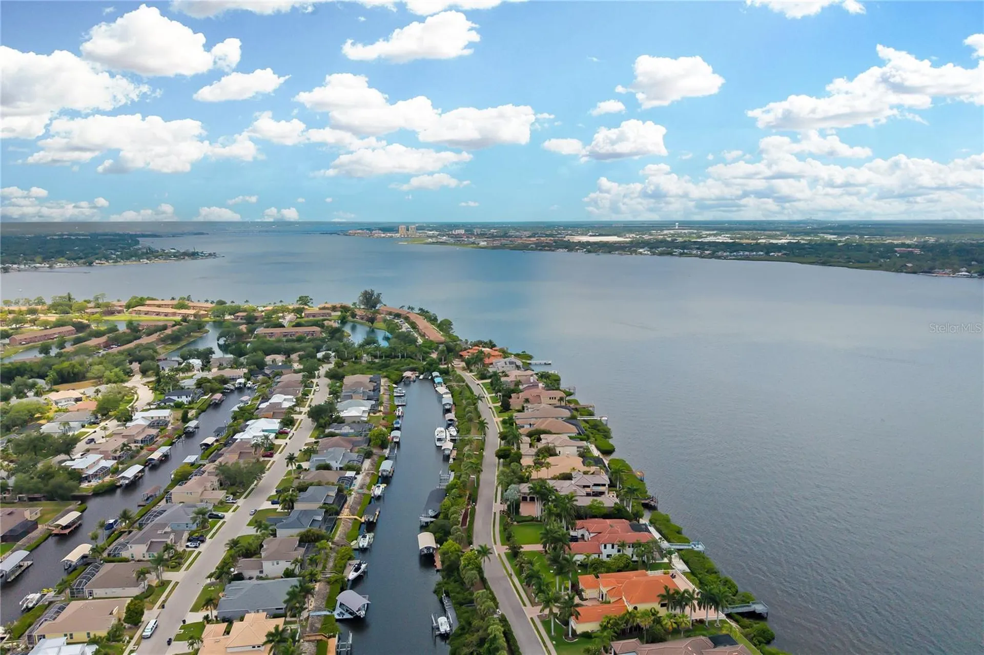 3803 Hawk Island Drive Bradenton FL 34208