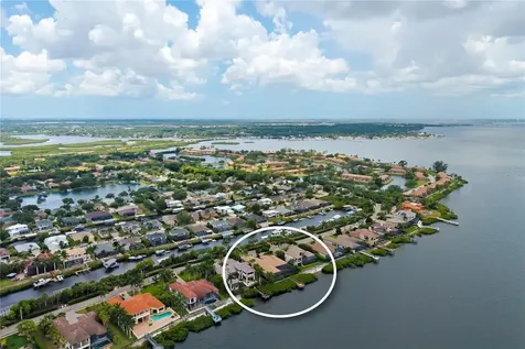 3803 Hawk Island Drive Bradenton FL 34208