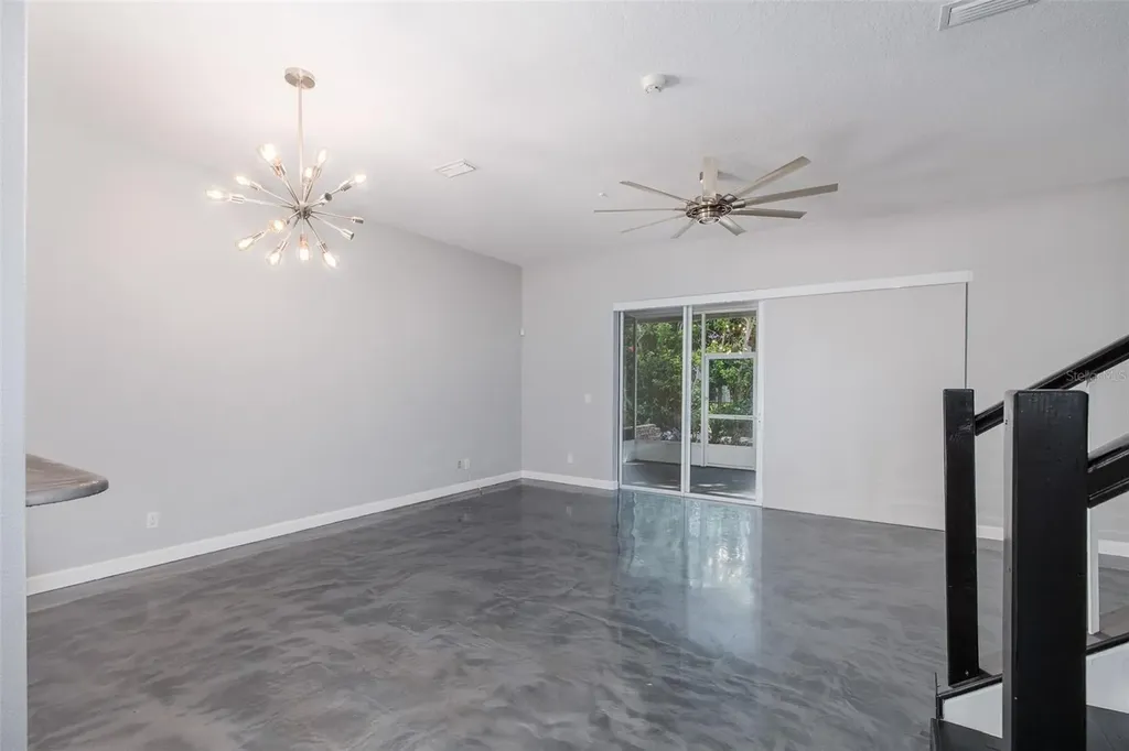 2989 Estancia Place Clearwater FL 33761
