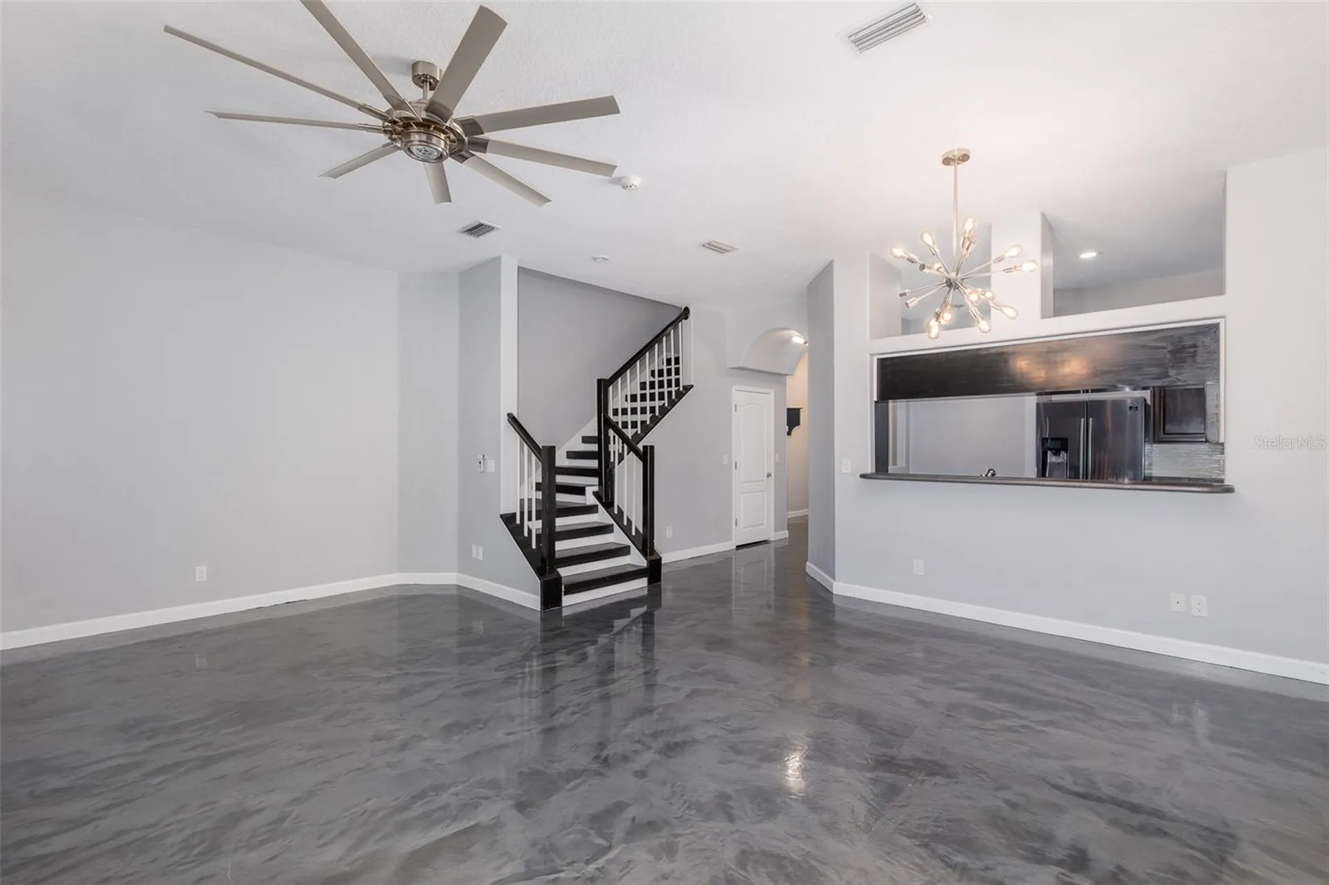2989 Estancia Place Clearwater FL 33761