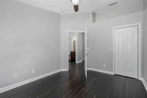 2989 Estancia Place Clearwater FL 33761