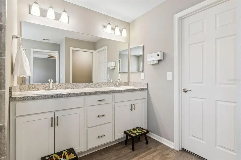 1087 Tropea Lane Auburndale FL 33823