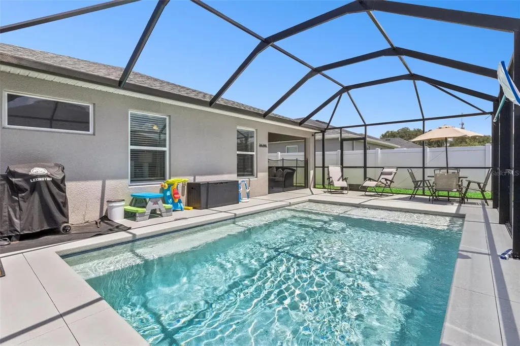 1087 Tropea Lane Auburndale FL 33823