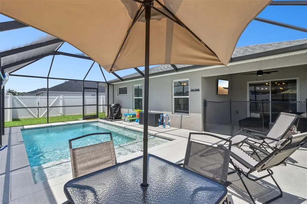 1087 Tropea Lane Auburndale FL 33823