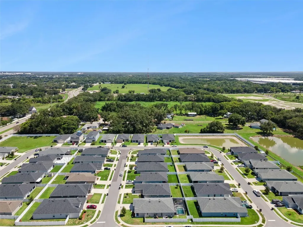 1087 Tropea Lane Auburndale FL 33823