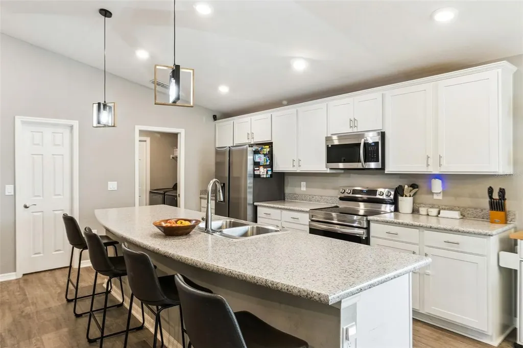 1087 Tropea Lane Auburndale FL 33823