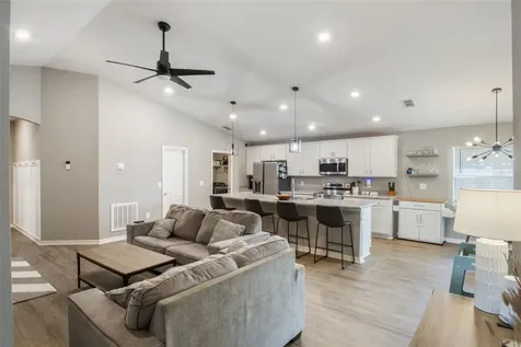 1087 Tropea Lane Auburndale FL 33823