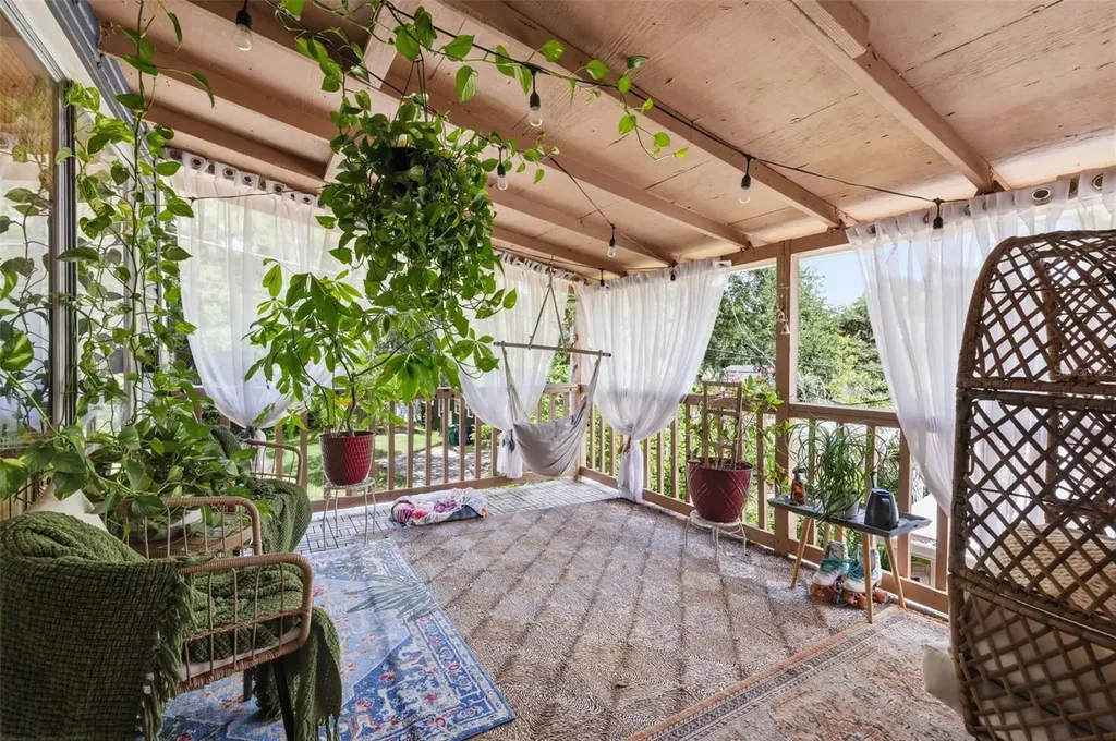 236 W North Street Tampa FL 33604
