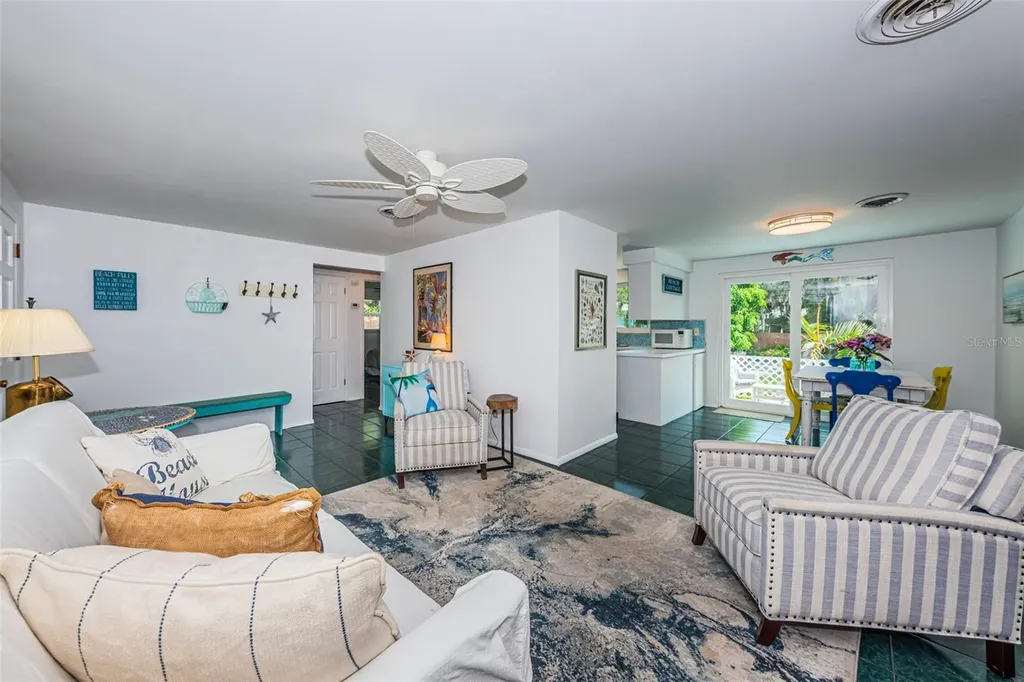 412 Pennsylvania Avenue Palm Harbor FL 34683