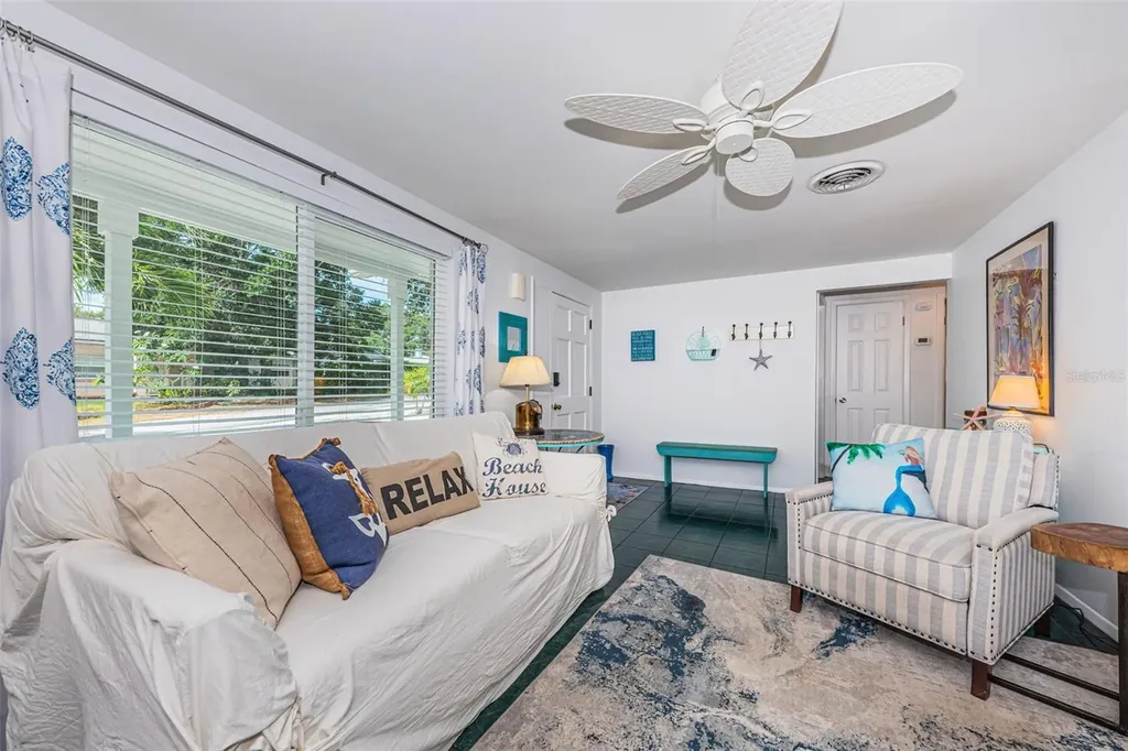 412 Pennsylvania Avenue Palm Harbor FL 34683