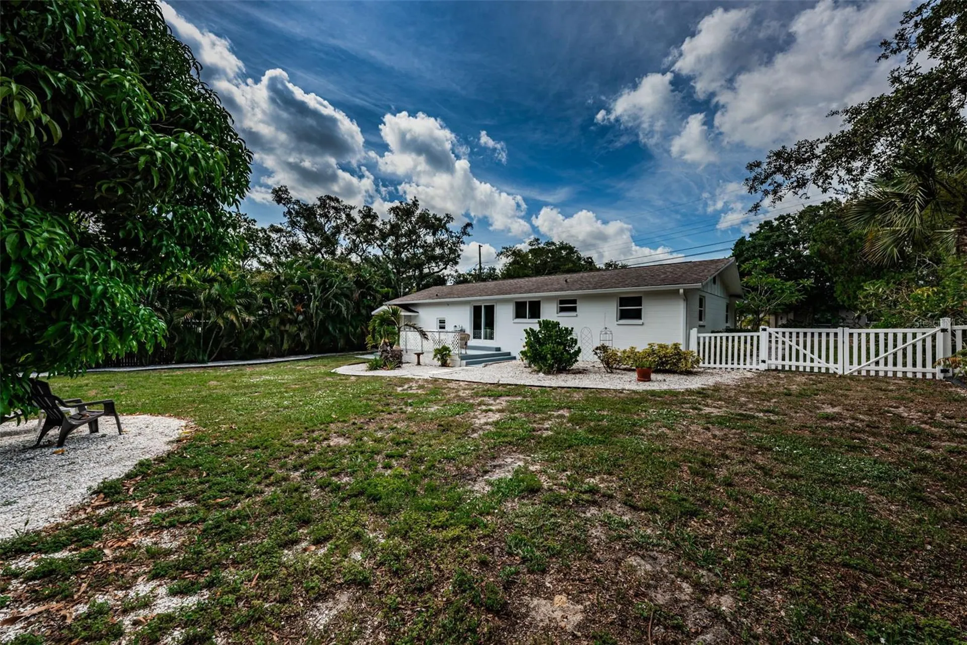 412 Pennsylvania Avenue Palm Harbor FL 34683