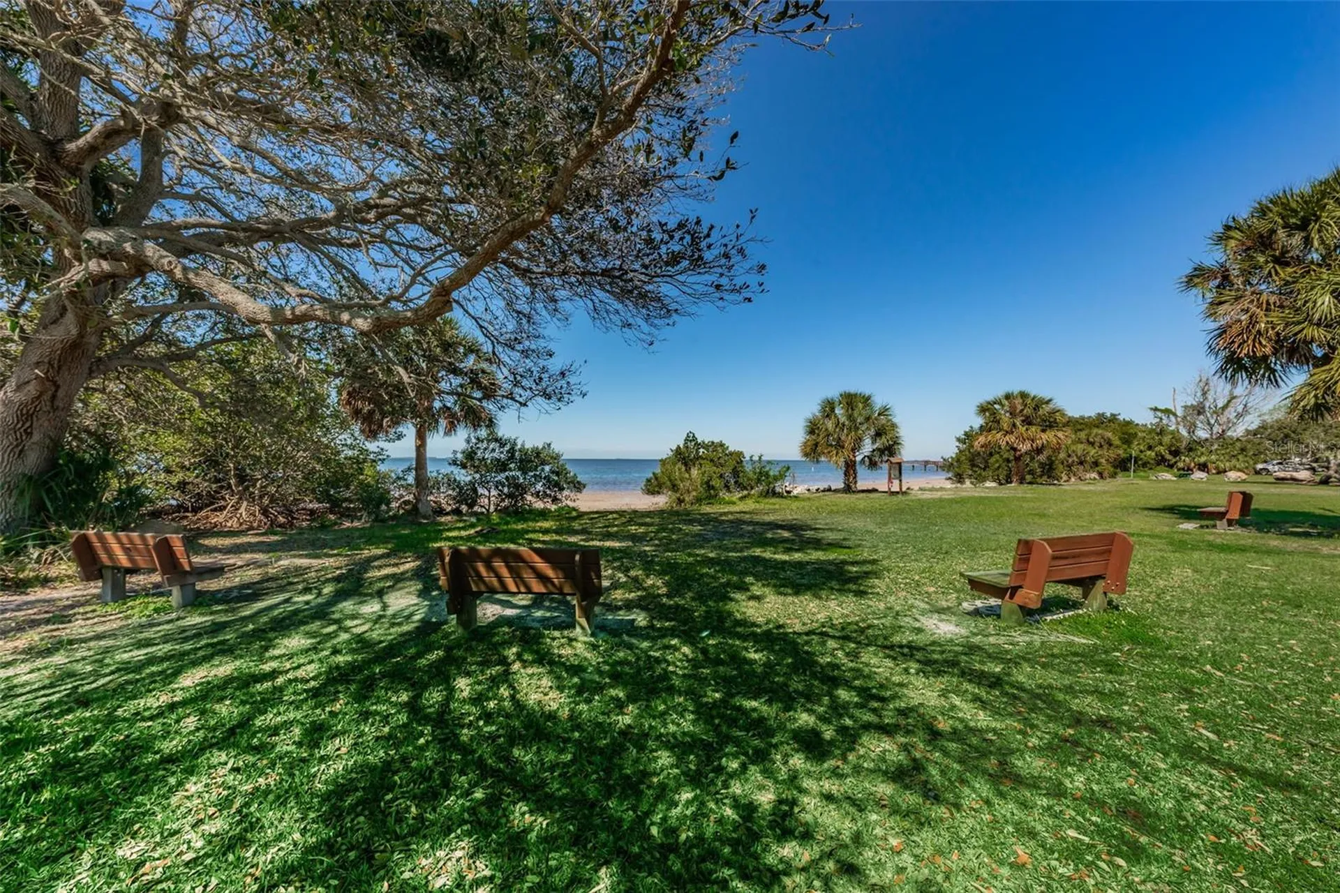 412 Pennsylvania Avenue Palm Harbor FL 34683