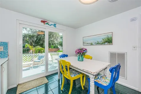 412 Pennsylvania Avenue Palm Harbor FL 34683