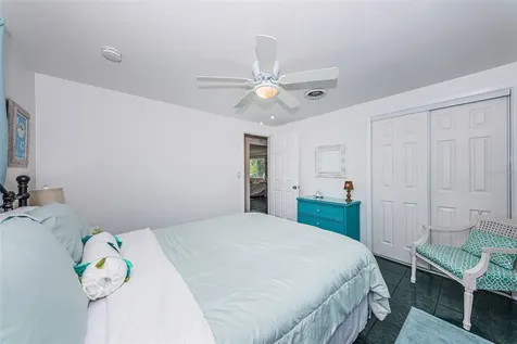 412 Pennsylvania Avenue Palm Harbor FL 34683