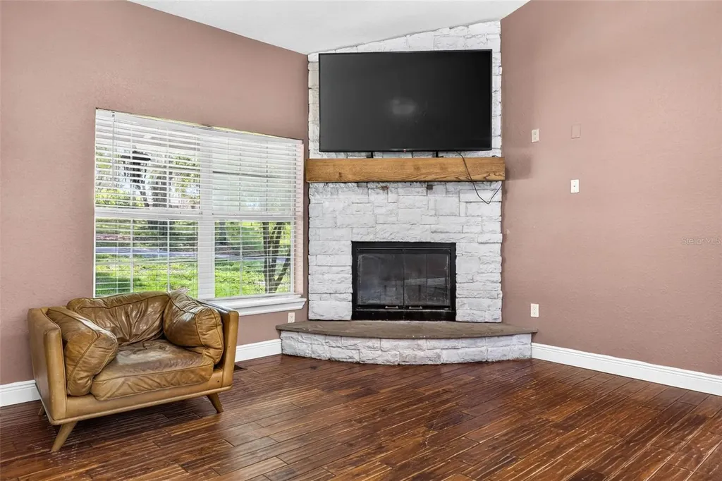 4243 Nancy Creek Boulevard Brooksville FL 34602