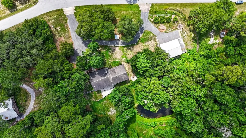 4243 Nancy Creek Boulevard Brooksville FL 34602