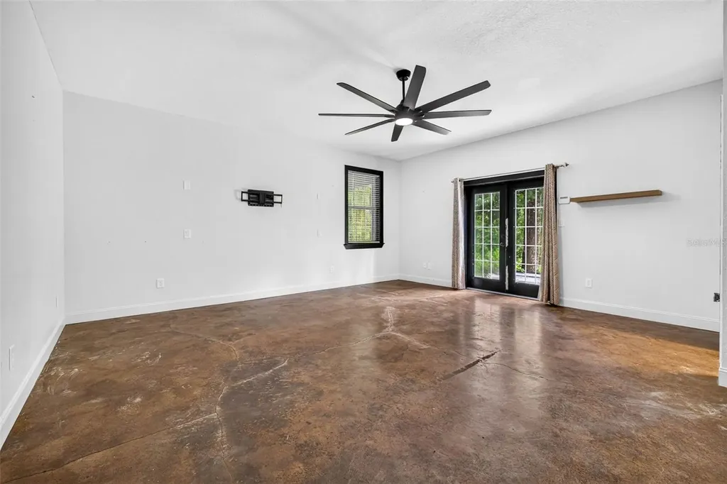 4243 Nancy Creek Boulevard Brooksville FL 34602