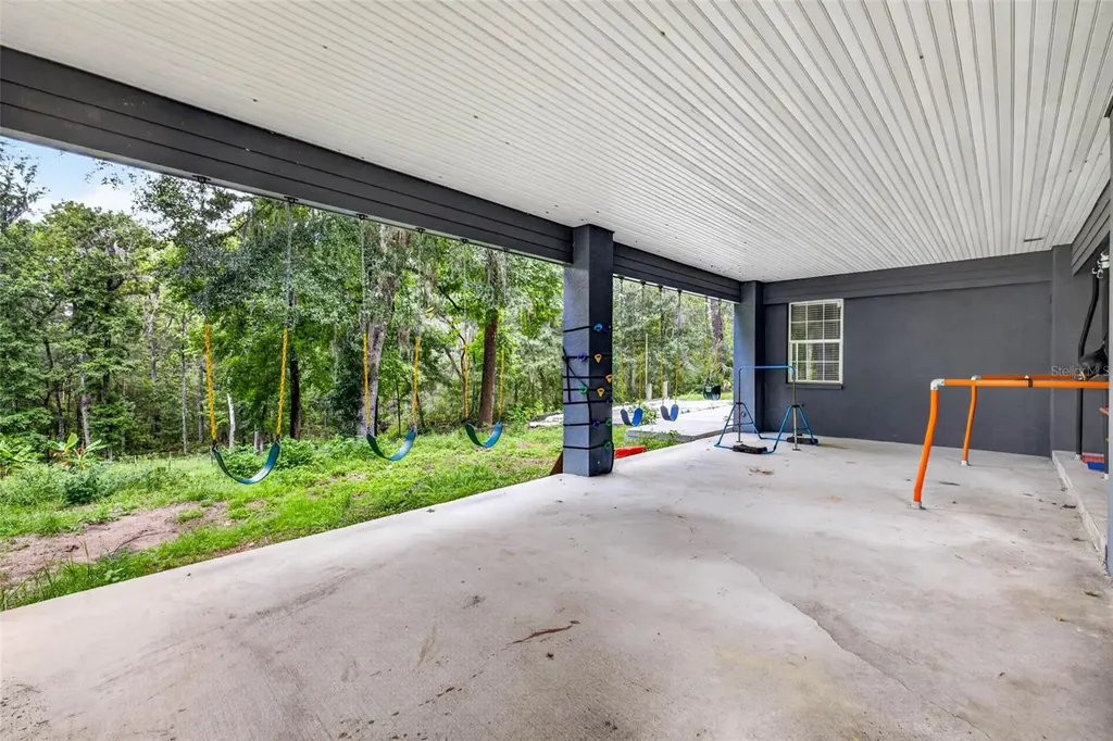 4243 Nancy Creek Boulevard Brooksville FL 34602
