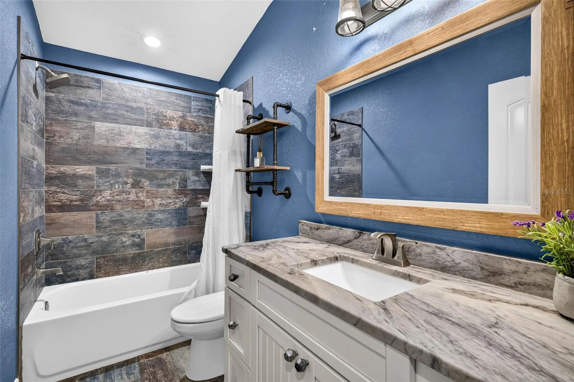 4243 Nancy Creek Boulevard Brooksville FL 34602