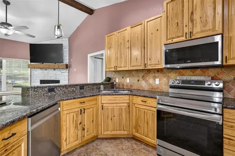 4243 Nancy Creek Boulevard Brooksville FL 34602