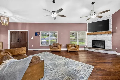 4243 Nancy Creek Boulevard Brooksville FL 34602