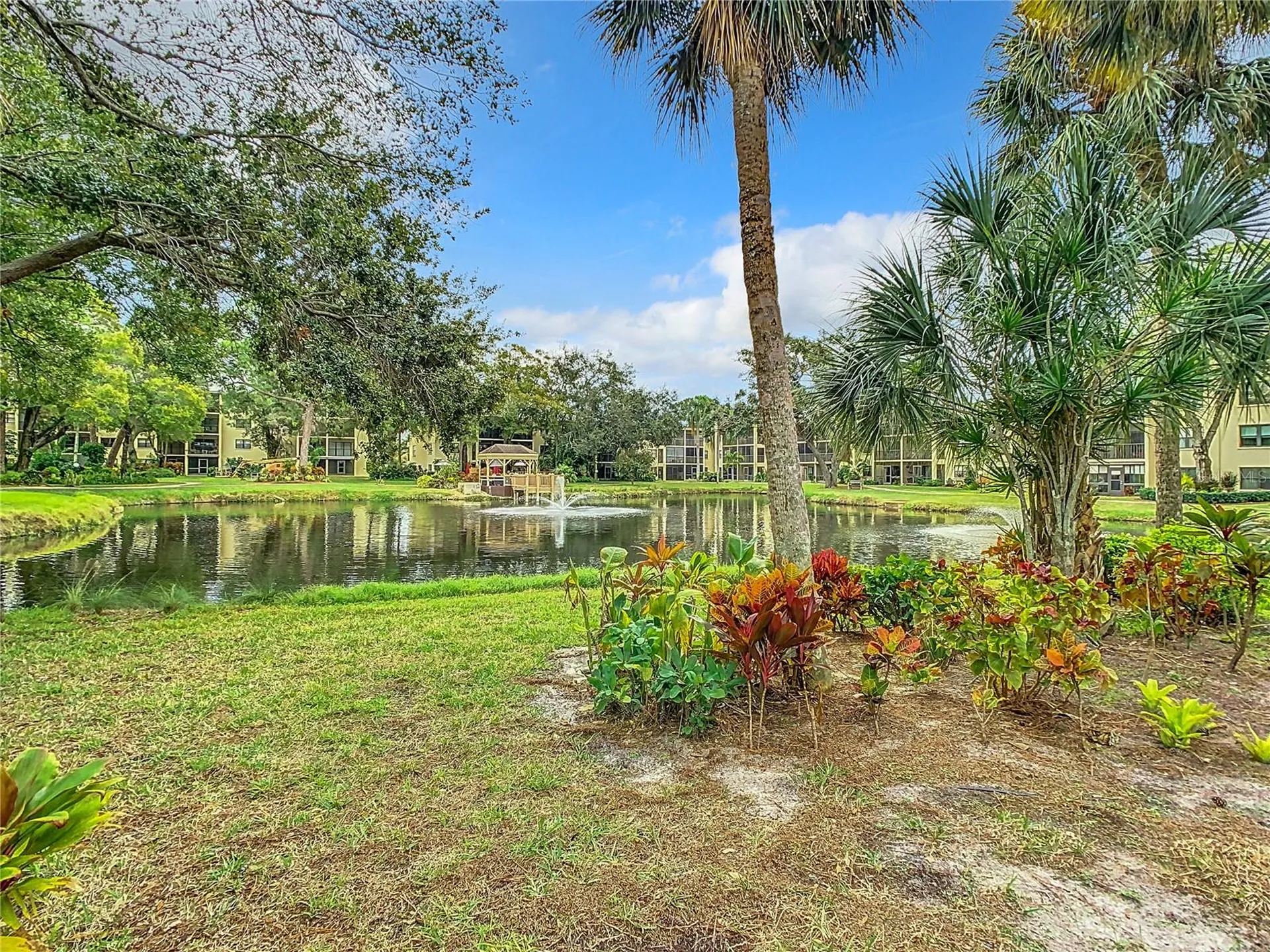 425 30th Avenue W Bradenton FL 34205
