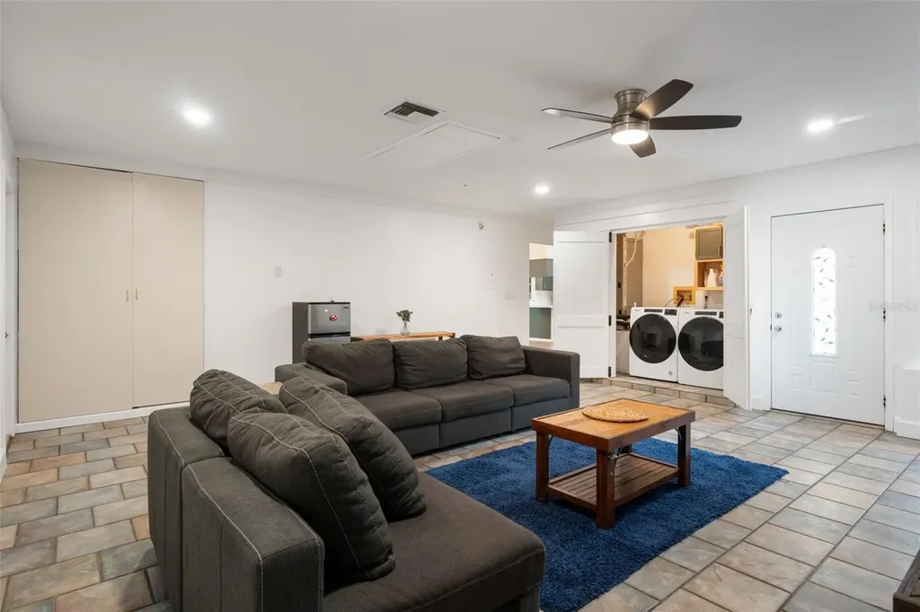 125 Donna Circle Sanford FL 32773