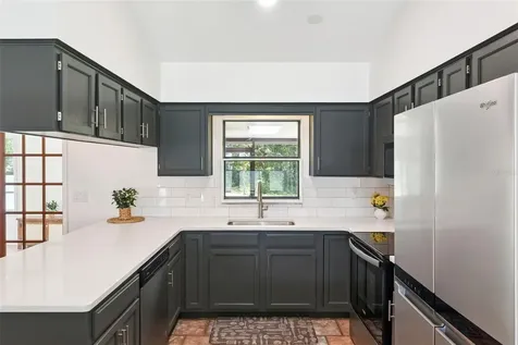 125 Donna Circle Sanford FL 32773