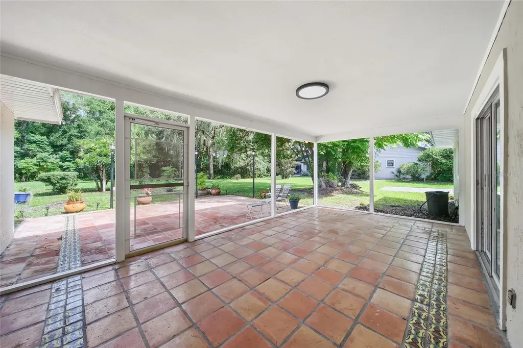 400 N Pine Meadow Drive Debary FL 32713