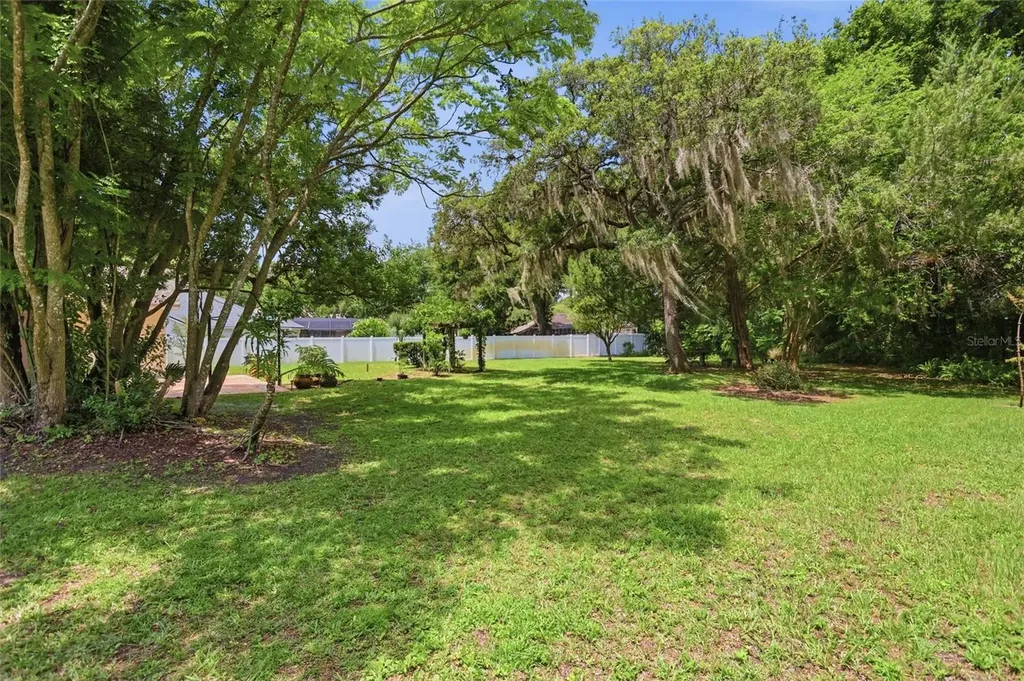 400 N Pine Meadow Drive Debary FL 32713