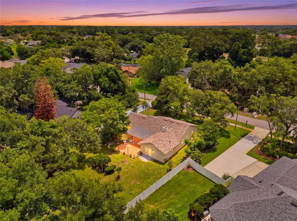 400 N Pine Meadow Drive Debary FL 32713