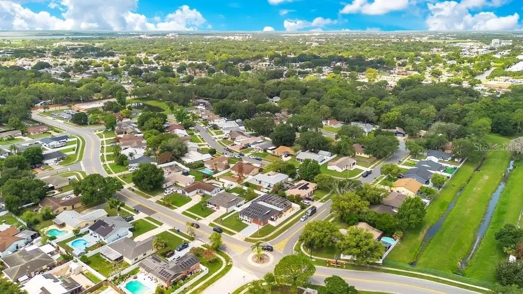 2462 Mill Run Boulevard Kissimmee FL 34744