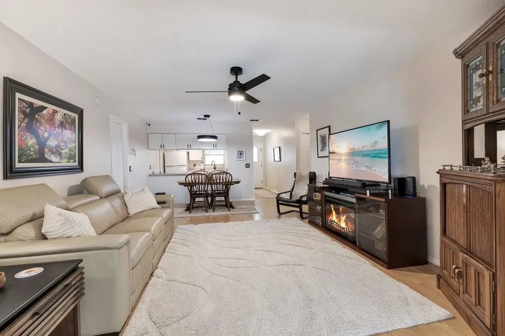 2462 Mill Run Boulevard Kissimmee FL 34744