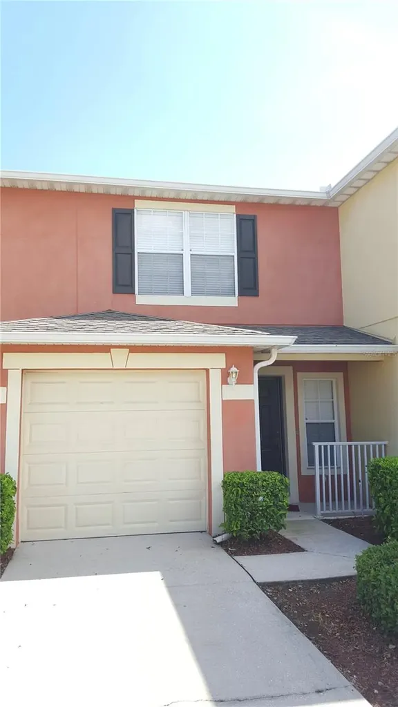 765 Cresting Oak Circle Orlando FL 32824